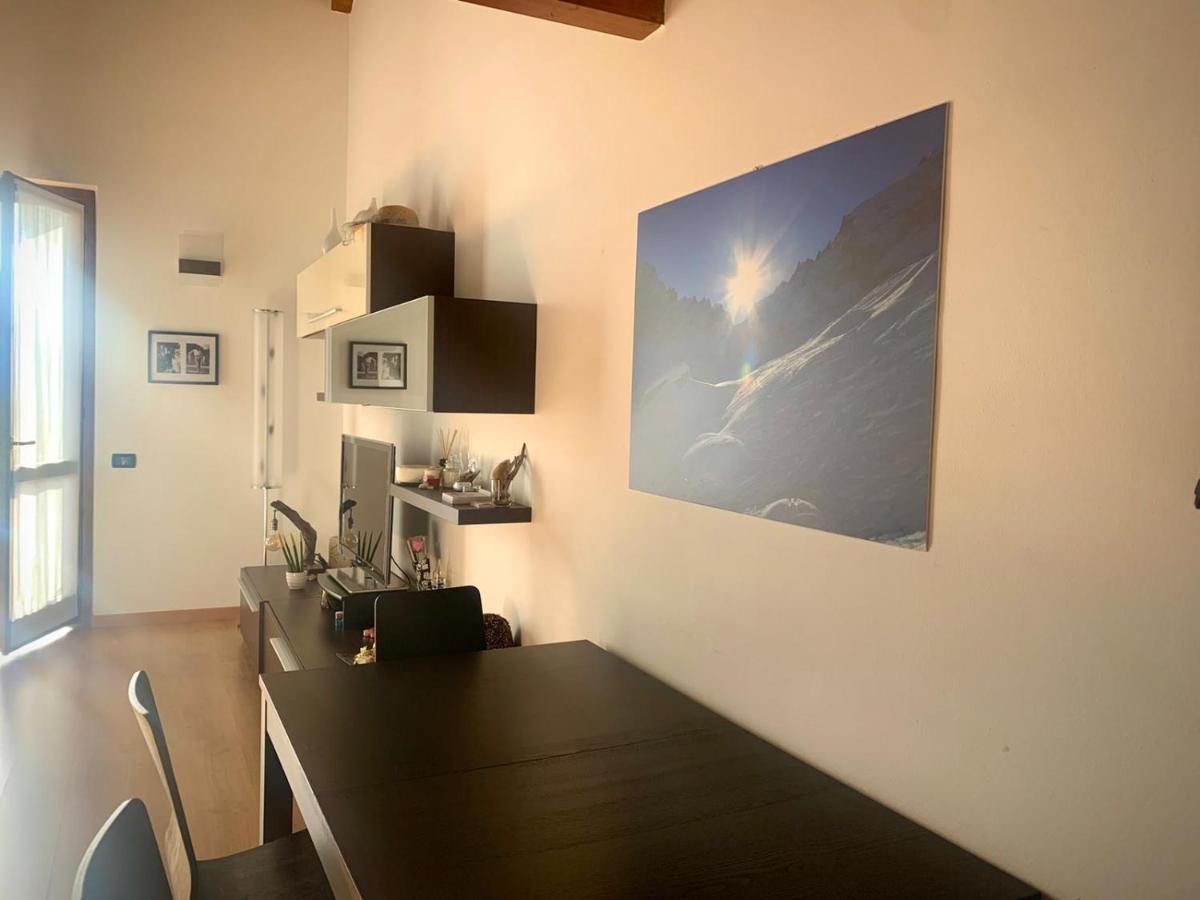 Iseolakerental - La Rocca Castro  Eksteriør billede